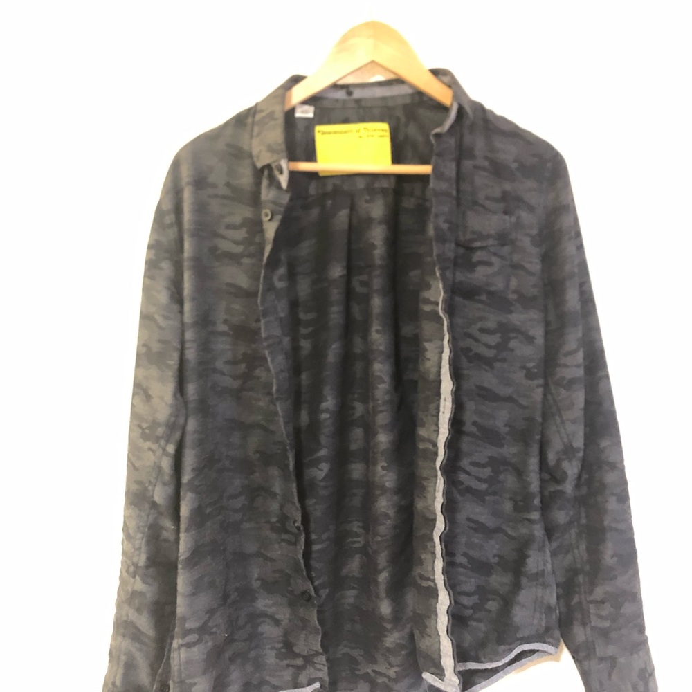 Descendants of Thieves Limited Edition Camo